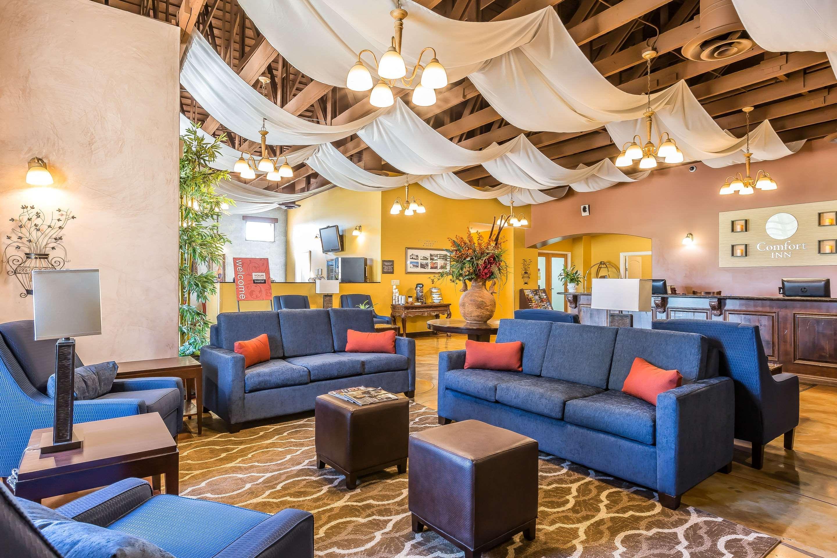 Comfort Inn Pomona Near Fairplex Bagian luar foto