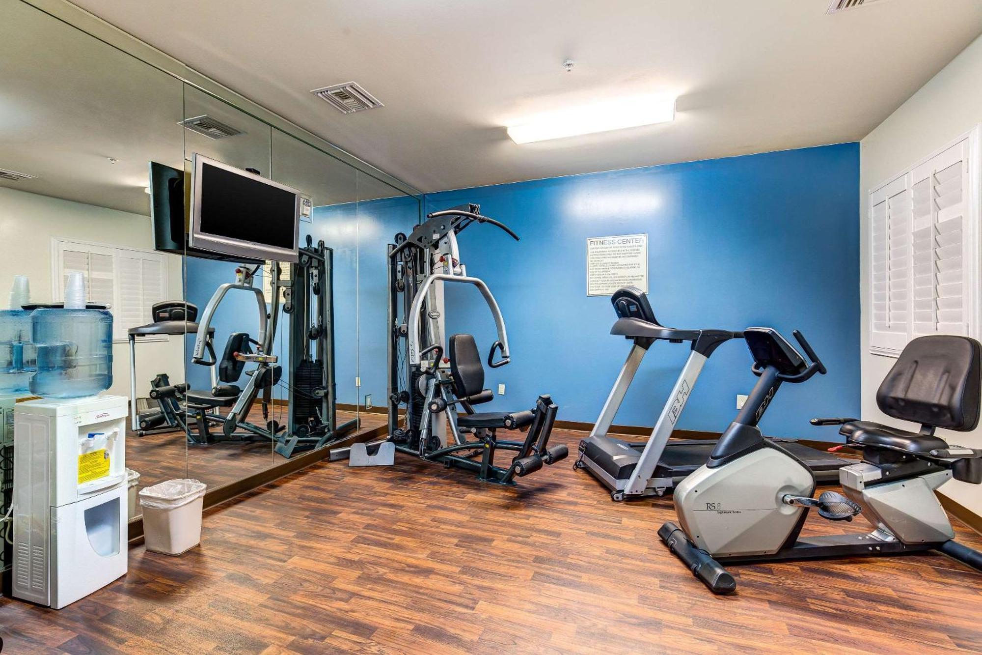 Comfort Inn Pomona Near Fairplex Bagian luar foto