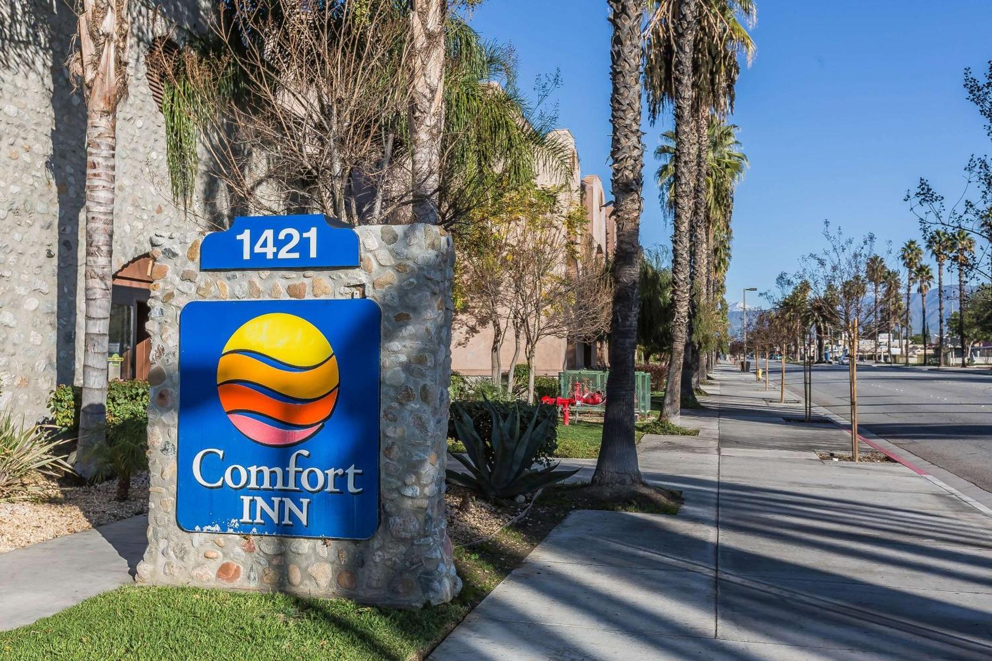 Comfort Inn Pomona Near Fairplex Bagian luar foto